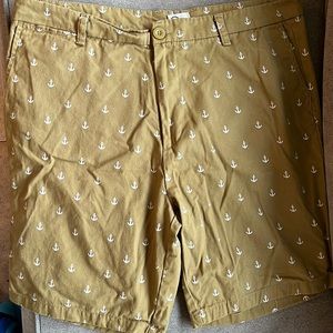 ⚓️Size 36 Men’s anchor shorts